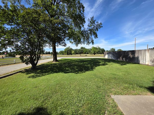 23773 River Road, Corning, CA 96021