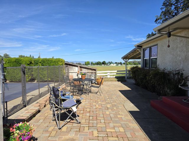 23773 River Road, Corning, CA 96021