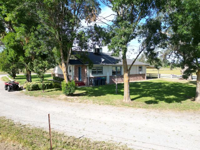23773 River Road, Corning, CA 96021