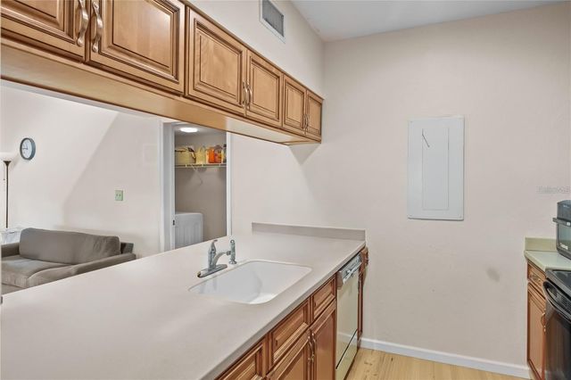 3566 CAMELOT DRIVE 6, Haines City, FL 33844