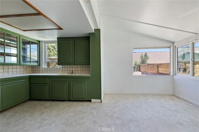 7812 Pearblossom, Littlerock, CA 93543
