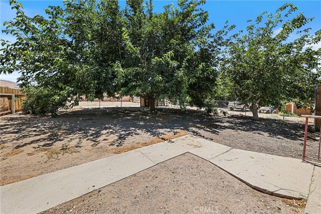 7812 Pearblossom, Littlerock, CA 93543