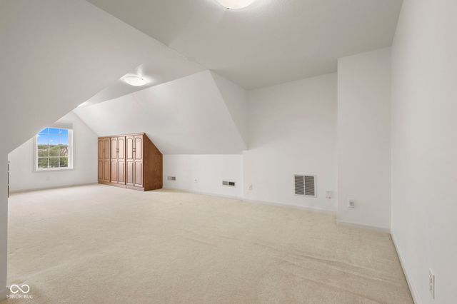 1107 Sugar Maple, Greenwood, IN 46143