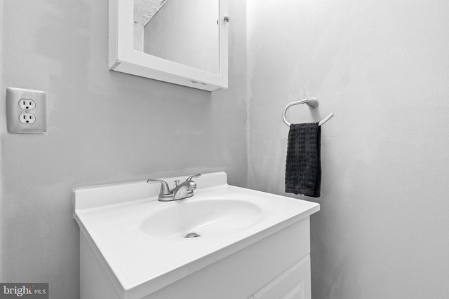 100 SARATOGA PL, Walkersville, MD 21793