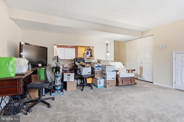 100 SARATOGA PL, Walkersville, MD 21793