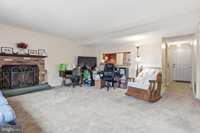 100 SARATOGA PL, Walkersville, MD 21793