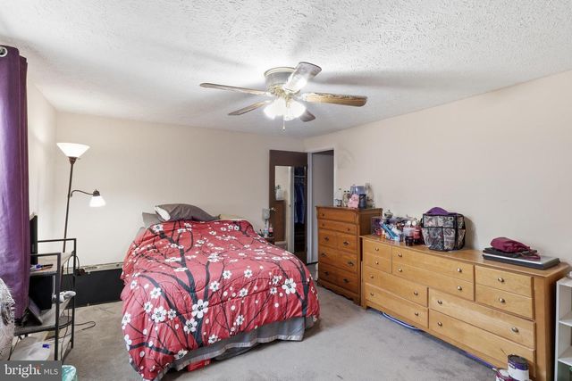 100 SARATOGA PL, Walkersville, MD 21793