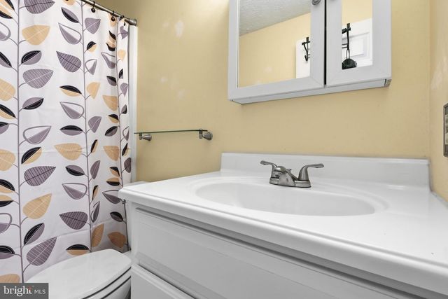 100 SARATOGA PL, Walkersville, MD 21793