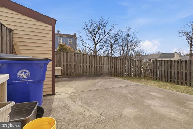 100 SARATOGA PL, Walkersville, MD 21793