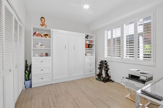 7546 La Paz Boulevard 205, Boca Raton, FL 33433