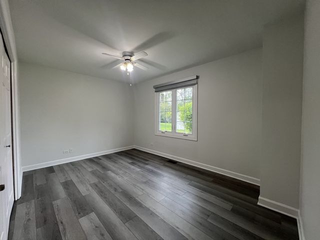 1380 Rosedale Lane, Hoffman Estates, IL 60169