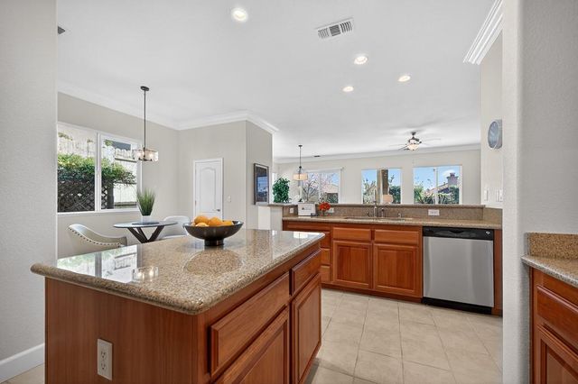 3237 Four Seasons Dr, El Dorado Hills, CA 95762