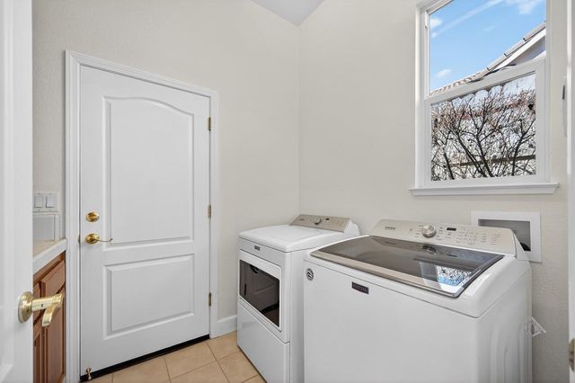 3237 Four Seasons Dr, El Dorado Hills, CA 95762