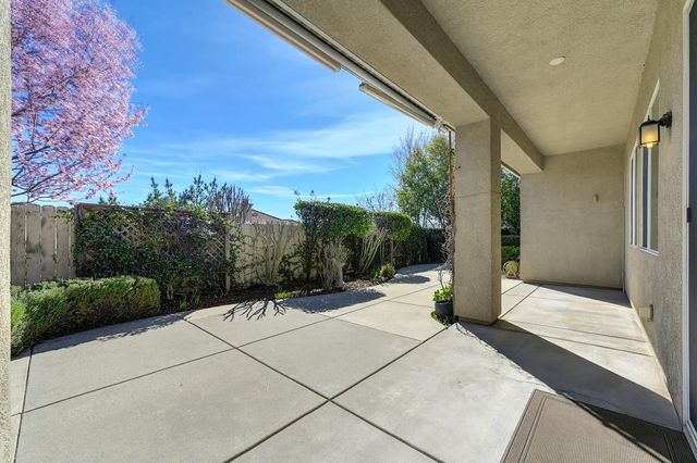3237 Four Seasons Dr, El Dorado Hills, CA 95762