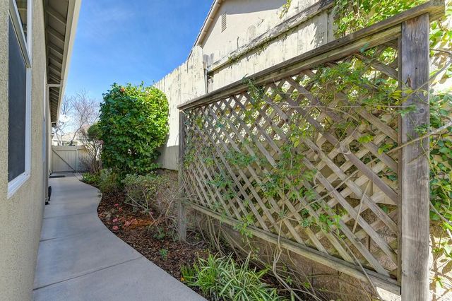 3237 Four Seasons Dr, El Dorado Hills, CA 95762