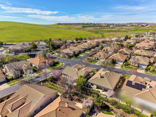 3237 Four Seasons Dr, El Dorado Hills, CA 95762