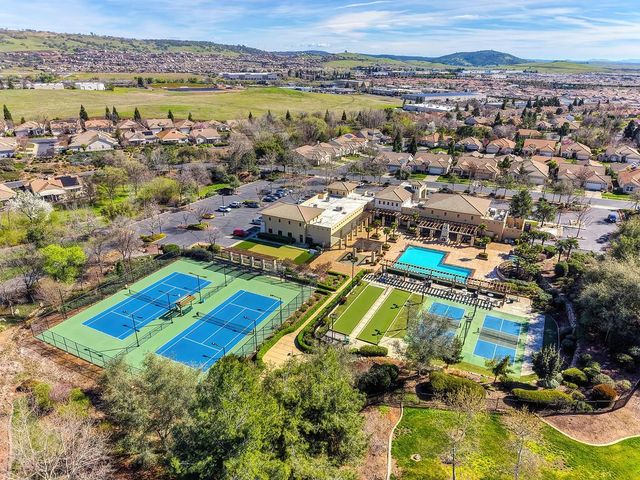 3237 Four Seasons Dr, El Dorado Hills, CA 95762