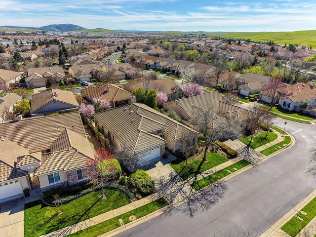 3237 Four Seasons Dr, El Dorado Hills, CA 95762