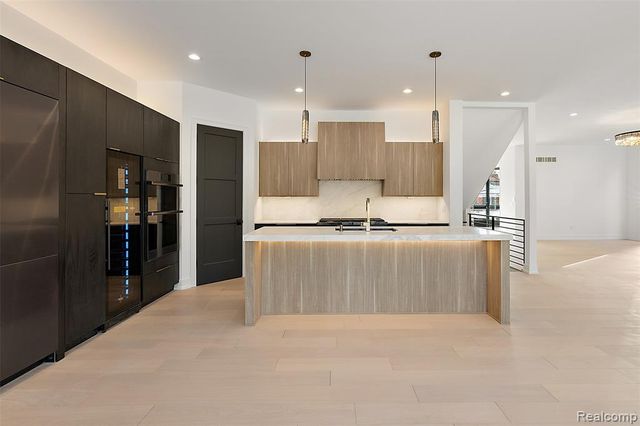 1932 Shipman Boulevard, Birmingham, MI 48009