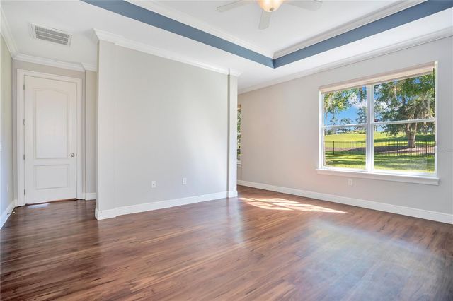 4684 SOUTHERN VALLEY LOOP, Brooksville, FL 34601