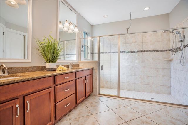 4684 SOUTHERN VALLEY LOOP, Brooksville, FL 34601
