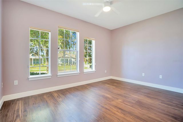 4684 SOUTHERN VALLEY LOOP, Brooksville, FL 34601
