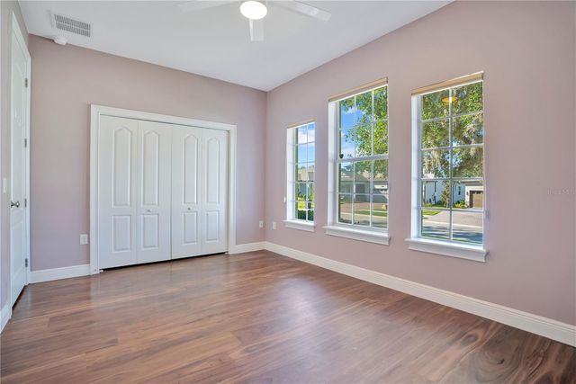 4684 SOUTHERN VALLEY LOOP, Brooksville, FL 34601
