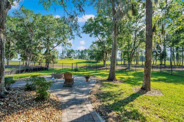 4684 SOUTHERN VALLEY LOOP, Brooksville, FL 34601