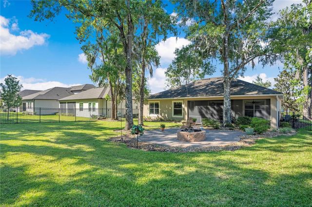 4684 SOUTHERN VALLEY LOOP, Brooksville, FL 34601