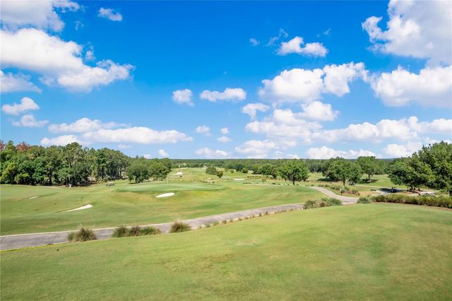 4684 SOUTHERN VALLEY LOOP, Brooksville, FL 34601