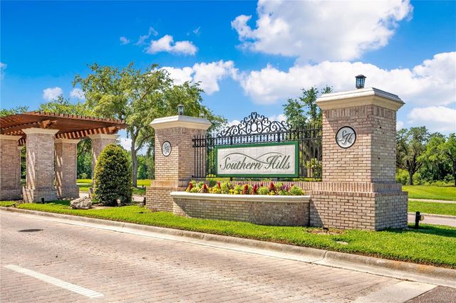 4684 SOUTHERN VALLEY LOOP, Brooksville, FL 34601