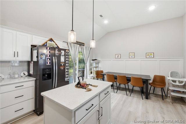 7018 Hollkamp Way, Sellersburg, IN 47172