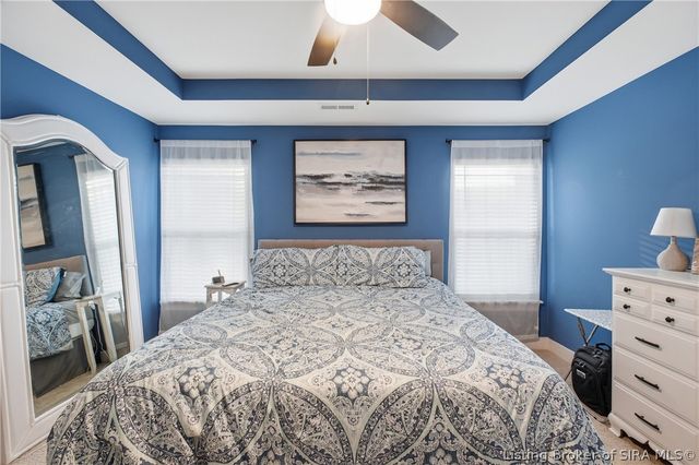 7018 Hollkamp Way, Sellersburg, IN 47172