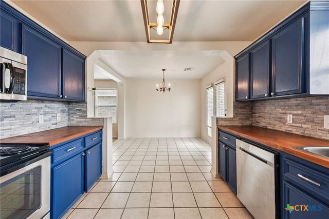 2204 Mikulec Drive, Killeen, TX 76542