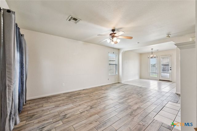 2204 Mikulec Drive, Killeen, TX 76542
