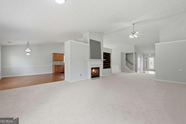 1229 Simonton Glen Way, Lawrenceville, GA 30045