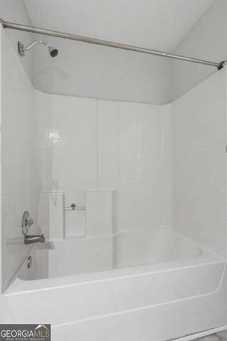 1229 Simonton Glen Way, Lawrenceville, GA 30045