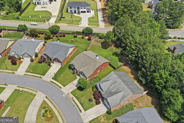 1229 Simonton Glen Way, Lawrenceville, GA 30045