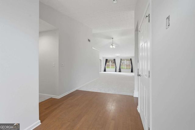 1229 Simonton Glen Way, Lawrenceville, GA 30045