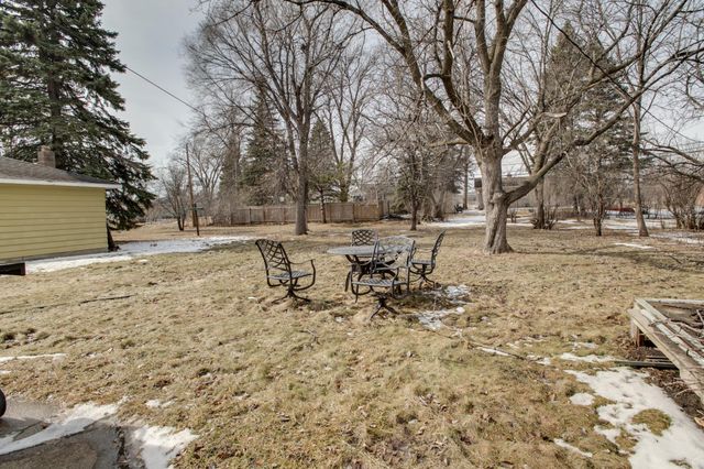 1305 12th Street S, Moorhead, MN 56560