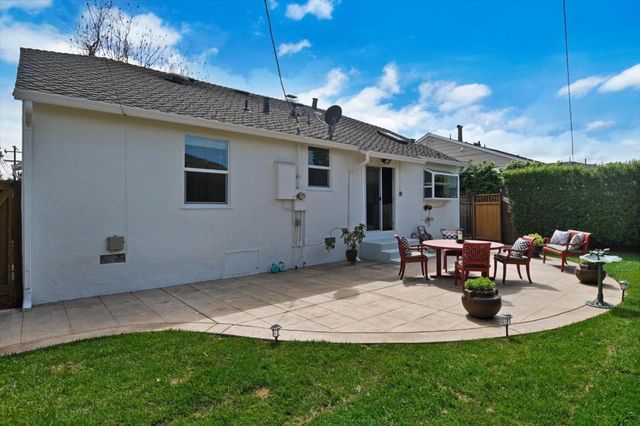 679 Harrow Avenue, San Mateo, CA 94402