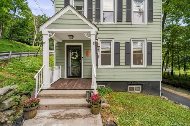 41 Wood Avenue, Cornwall On Hudson, NY 12520