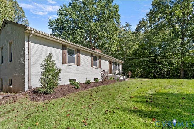 11152 Wychwood Dr, Mechanicsville, VA 23116