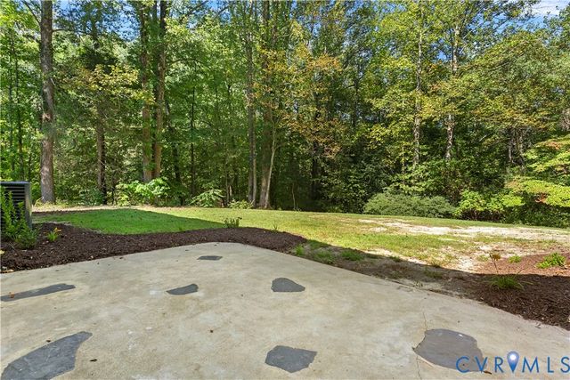 11152 Wychwood Dr, Mechanicsville, VA 23116