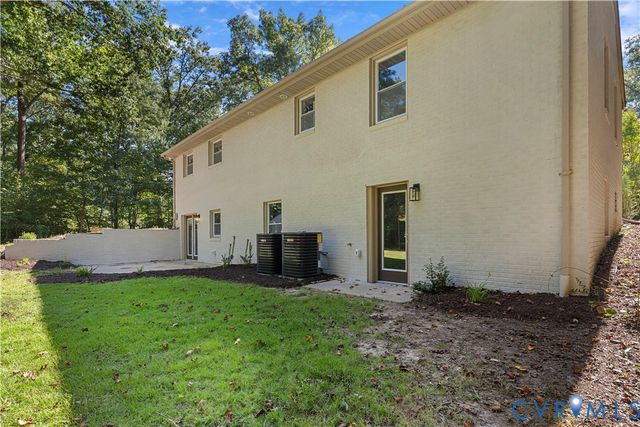 11152 Wychwood Dr, Mechanicsville, VA 23116