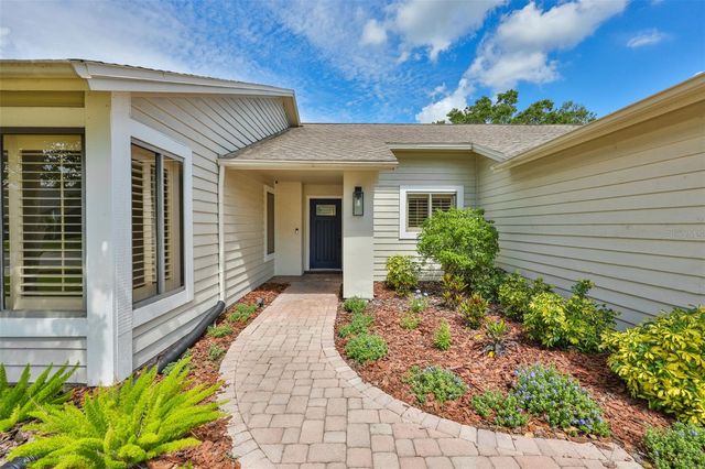 14651 VILLAGE GLEN CIRCLE, Tampa, FL 33618