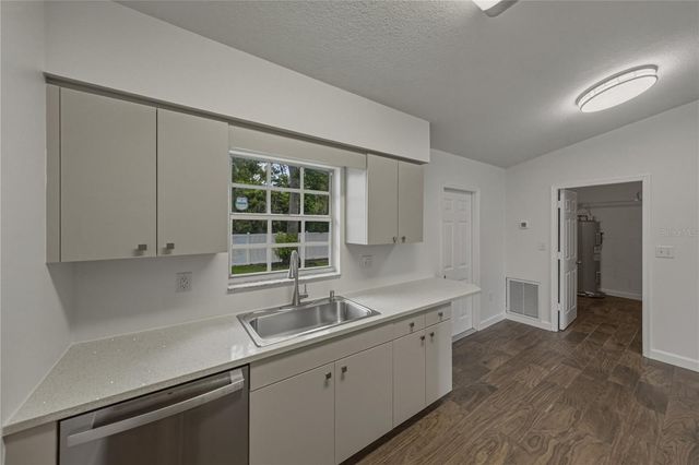 36844 CHURCH AVENUE, Dade City, FL 33525