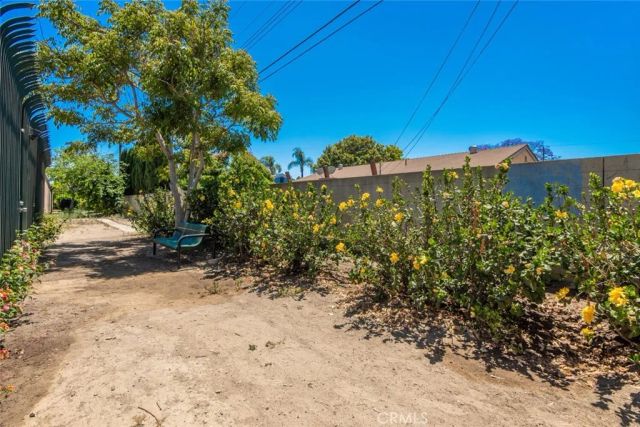 3572 W Stonepine Lane F, Anaheim, CA 92804
