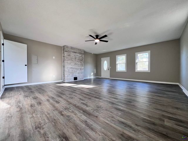 101 Sunnybrook Court, Warner Robins, GA 31088