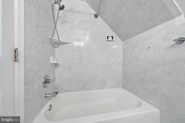 12410 ROCKLEDGE DR, Bowie, MD 20715